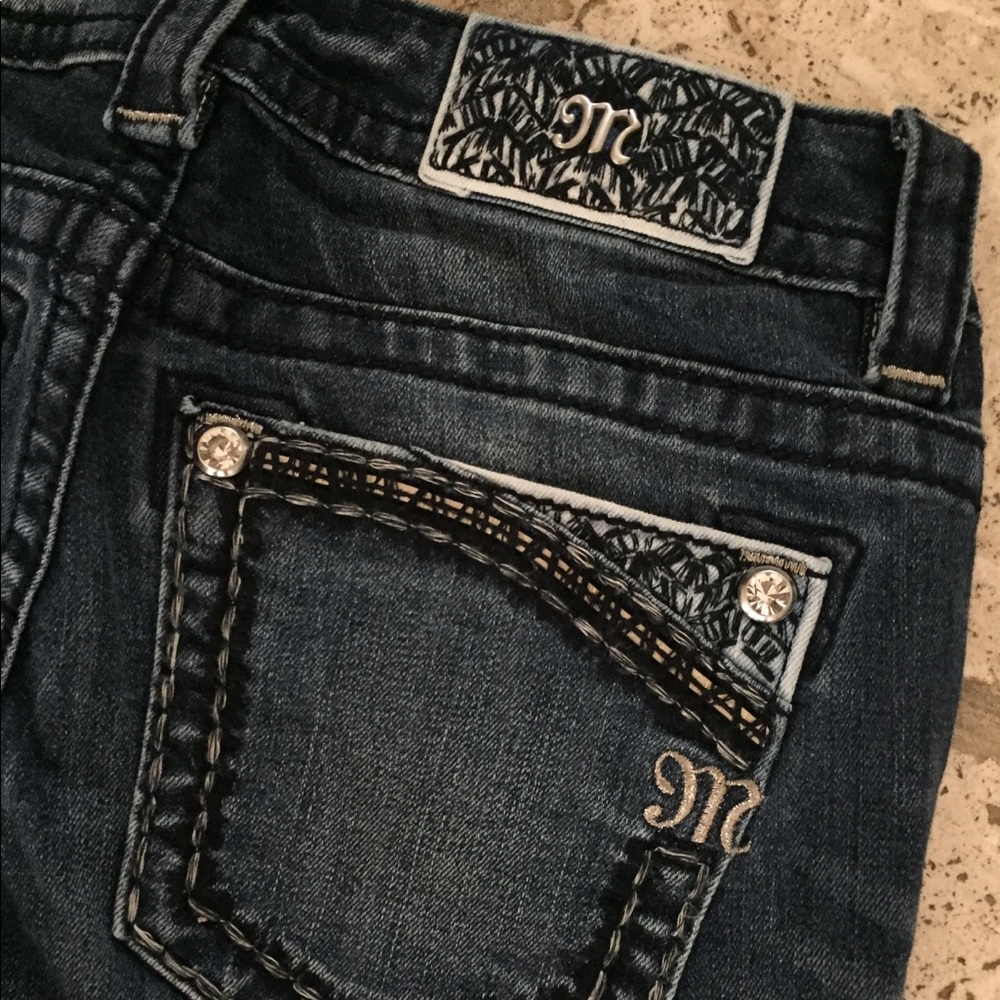 New Miss Me Jeans Mid Rise Slim Boot Cut Pants 26